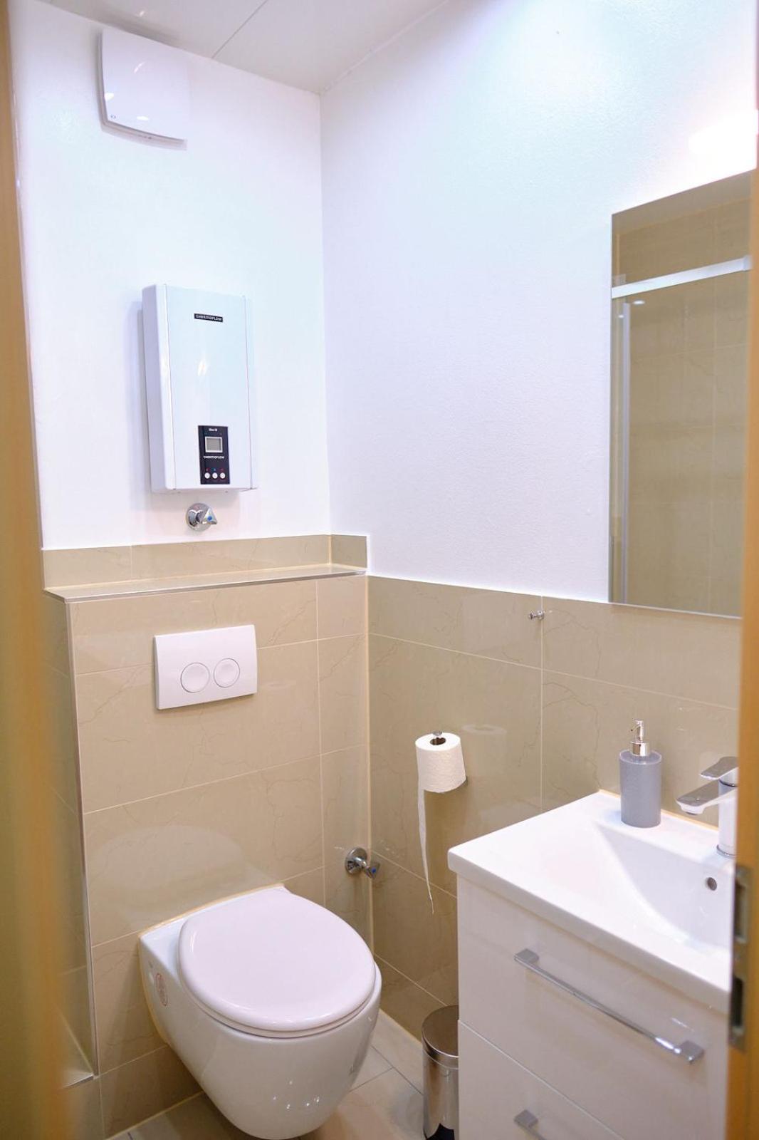 Primetime Suite Fuer 8+Kueche/Wifi Essen Kültér fotó